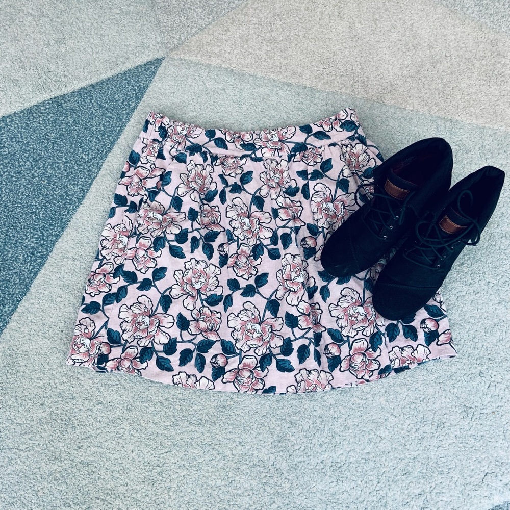 LOFT Light Purple Floral Skirt